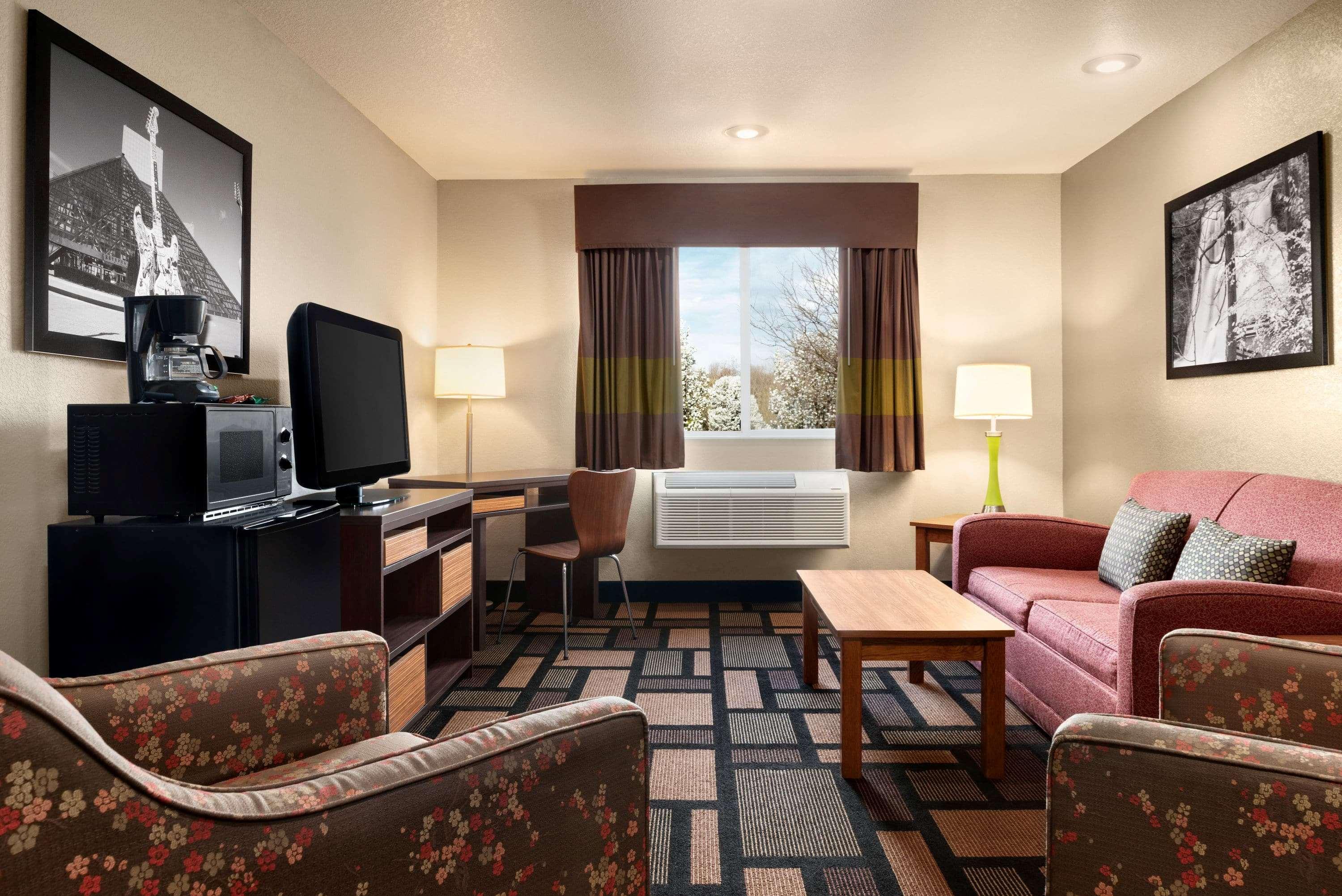 Super 8 By Wyndham Akron S/Green/Uniontown Oh Esterno foto